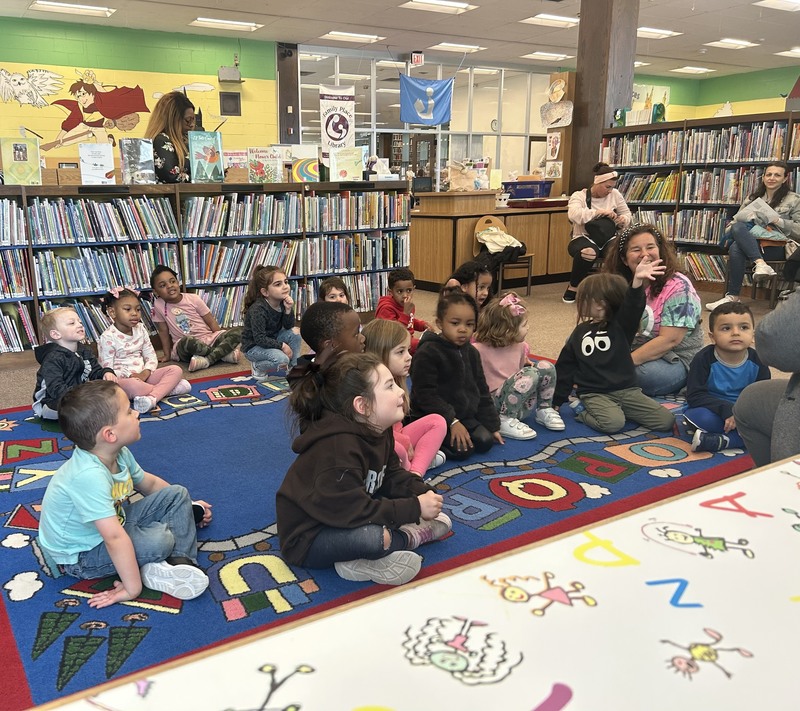 UPK and the North Babylon Library MARION G. VEDDER ELEMENTARY